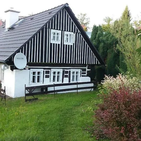 Roubena Chalupa V Jilemnici V Klidne Lokalite Semily Exterior photo